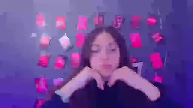 KissMeJulia online show from March 25, 2026, 6:29 pm