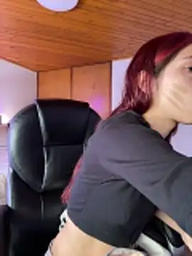 Maraia pink18 online show from February 27, 2026, 3:12 pm