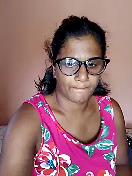 indianstrawberrylips4u online show from March 8, 2026, 6:28 am