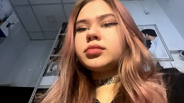 NeelyDalonzo online show from February 28, 2026, 8:58 am