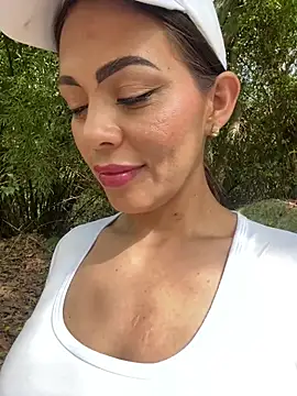 Snapshot of samanta_94 chatting on February 19, 2026, 7:55 pm samanta 94 online show from February 19, 2026, 7:55 pm