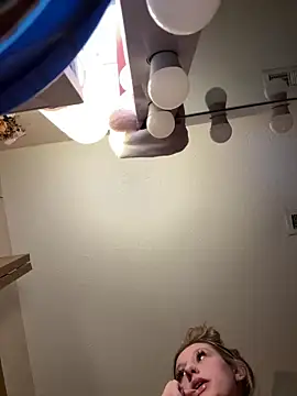 Snapshot of hyperafterdark chatting on February 22, 2026, 9:38 pm hyperafterdark online show from February 22, 2026, 9:38 pm