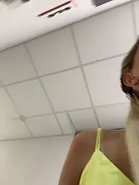 LisaMurr online show from June 3, 2026, 12:39 pm