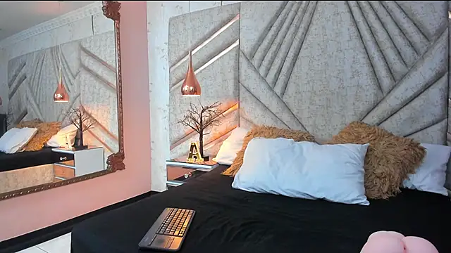 LuckySammer online show from February 22, 2026, 12:07 pm