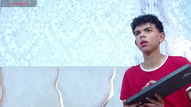 keahi tay online show from March 4, 2026, 11:51 am