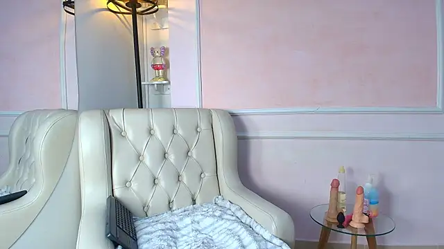 Snapshot of AmyKiss_ chatting on April 29, 2026, 12:53 pm AmyKiss online show from April 29, 2026, 12:53 pm