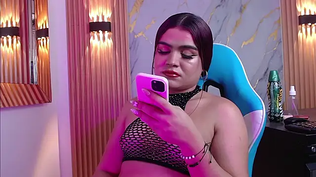 Snapshot of Jasmine_Jones7 chatting on March 3, 2026, 10:00 am Jasmine Jones7 online show from March 3, 2026, 10:00 am