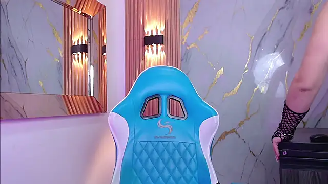 Snapshot of Jasmine_Jones7 chatting on March 2, 2026, 9:55 pm Jasmine Jones7 online show from March 2, 2026, 9:55 pm