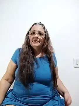 Noemipopi online show from June 11, 2026, 9:01 pm