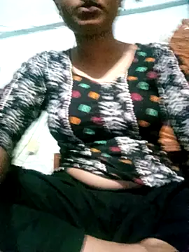 BreezySexyGirl69 online show from April 12, 2026, 12:08 pm