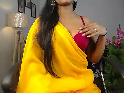 Snapshot of God_crush9 chatting on February 26, 2026, 5:07 am God crush9 online show from February 26, 2026, 5:07 am