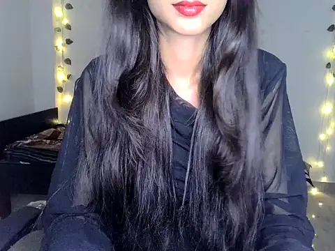 Snapshot of SIKSHA_SINGH chatting on June 6, 2026, 11:04 am SIKSHA SINGH online show from June 6, 2026, 11:04 am
