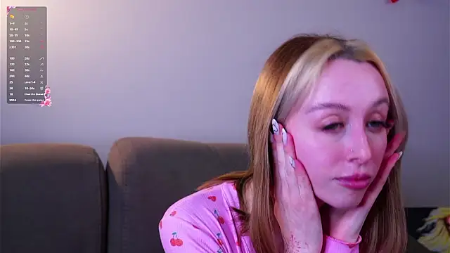 Snapshot of EugeniaEarl chatting on March 4, 2026, 12:13 pm EugeniaEarl online show from March 4, 2026, 12:13 pm