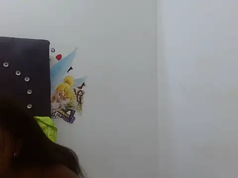 Snapshot of SilkSeduction22 chatting on February 24, 2026, 2:29 pm SilkSeduction22 online show from February 24, 2026, 2:29 pm