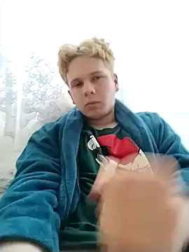 reiii07 online show from March 28, 2026, 1:34 pm