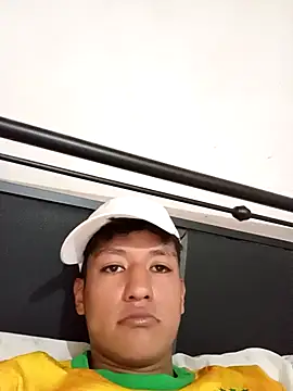 JoniXxX  online show from April 17, 2026, 8:00 pm