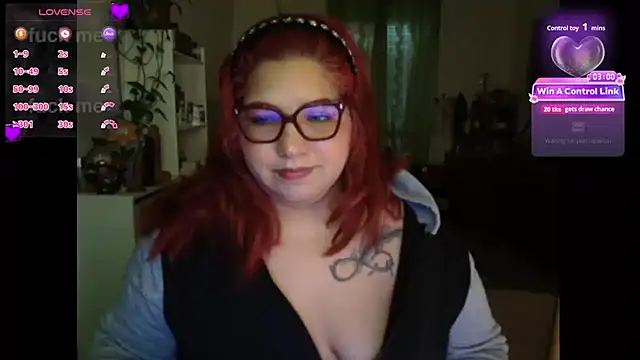 Snapshot of MagicCurves chatting on May 22, 2026, 6:55 am MagicCurves online show from May 22, 2026, 6:55 am