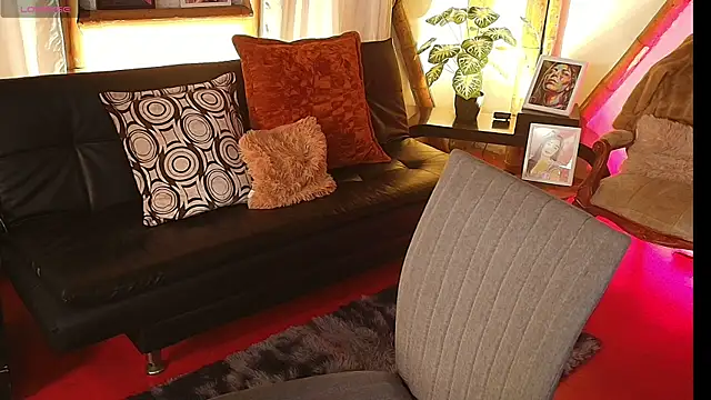 Snapshot of sofia_diaz08 chatting on July 3, 2026, 9:10 pm sofia diaz08 online show from July 3, 2026, 9:10 pm