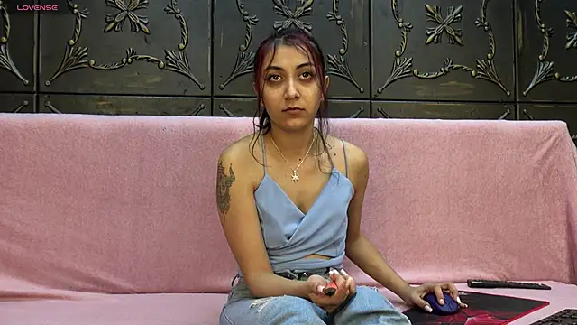 AmberEnna online show from February 27, 2026, 5:57 pm