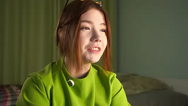 AyakoHuezo online show from March 1, 2026, 2:06 pm