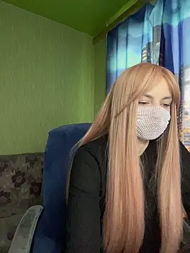 SophieBlackwood online show from April 9, 2026, 8:31 am