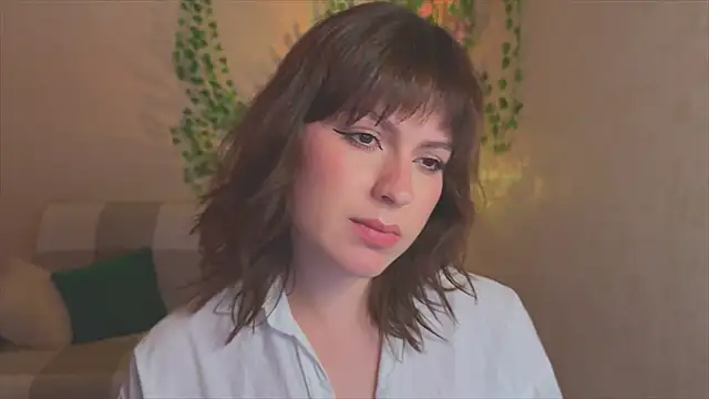 rinamandarina online show from March 25, 2026, 3:22 pm