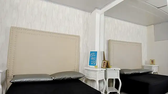 Snapshot of FernandaAvilax chatting on May 13, 2026, 12:17 am FernandaAvilax online show from May 13, 2026, 12:17 am