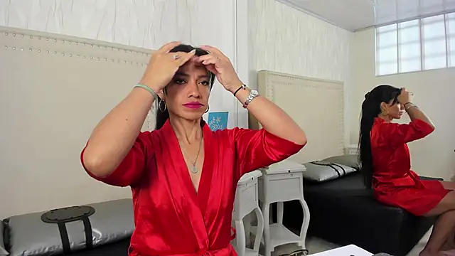 Snapshot of FernandaAvilax chatting on May 20, 2026, 6:38 pm FernandaAvilax online show from May 20, 2026, 6:38 pm