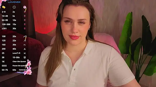 Milana Monroe online show from April 4, 2026, 6:47 pm