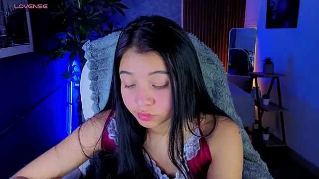 SophyAdams online show from March 13, 2026, 9:31 pm