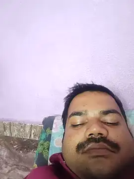 Snapshot of rkr1996kum chatting on May 24, 2026, 8:14 am rkr1996kum online show from May 24, 2026, 8:14 am