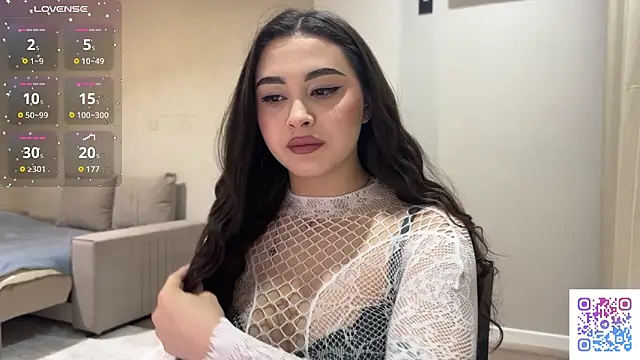 Sweet BerryBabe online show from May 31, 2026, 10:43 pm