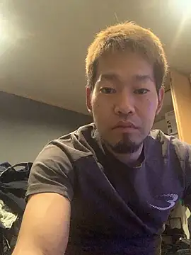 Snapshot of ryuaaaaa chatting on February 18, 2026, 6:37 pm ryuaaaaa online show from February 18, 2026, 6:37 pm