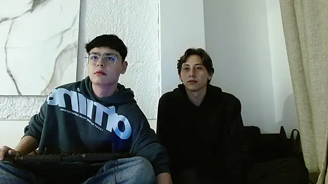 Snapshot of Jean_Martiiinez chatting on February 24, 2026, 1:28 am Jean Martiiinez online show from February 24, 2026, 1:28 am