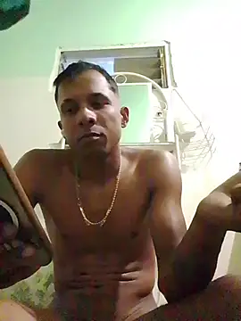 Snapshot of blackhot22c chatting on May 9, 2026, 8:45 pm blackhot22c online show from May 9, 2026, 8:45 pm