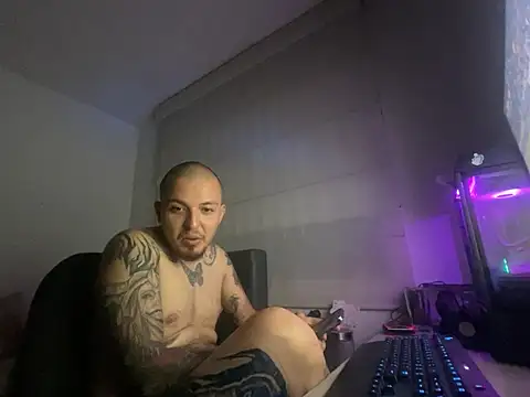 Snapshot of Maximo_Garcia17 chatting on February 22, 2026, 3:09 am Maximo Garcia17 online show from February 22, 2026, 3:09 am