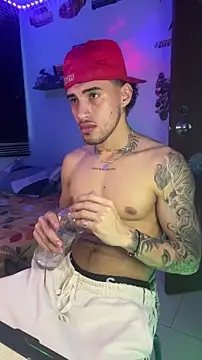 Snapshot of TOMAS_CONOR chatting on March 2, 2026, 9:55 pm TOMAS CONOR online show from March 2, 2026, 9:55 pm