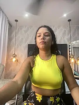 Miaafoxx   online show from March 16, 2026, 7:38 pm