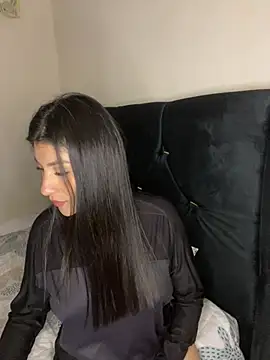 latinasoftie online show from June 22, 2026, 3:01 am