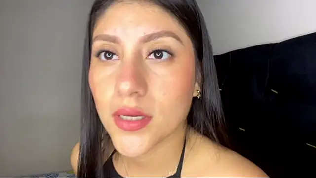 latinasoftie online show from July 23, 2026, 2:31 am