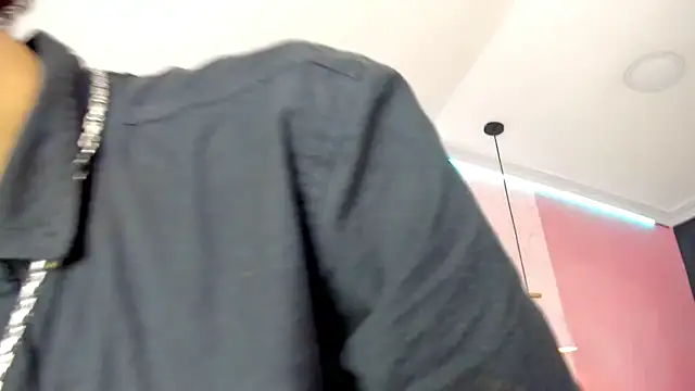 LeoFeniix online show from March 16, 2026, 3:03 am