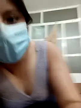 Rosyshadow online show from March 12, 2026, 9:19 pm