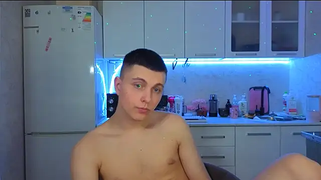 Snapshot of Keviin777 chatting on February 23, 2026, 7:14 pm Keviin777 online show from February 23, 2026, 7:14 pm