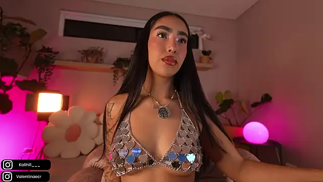 Snapshot of Kali-hill chatting on August 7, 2026, 5:46 am Kali-hill online show from August 7, 2026, 5:46 am