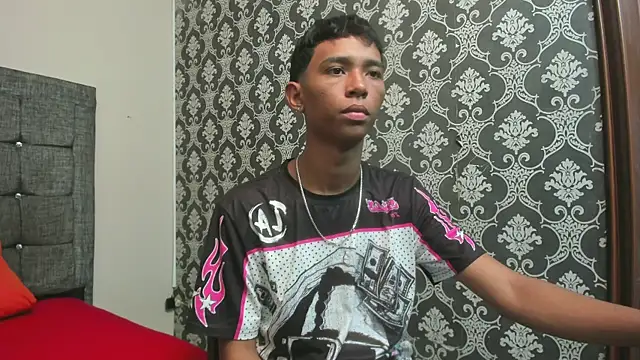 Little Twink19x online show from March 8, 2026, 7:17 pm