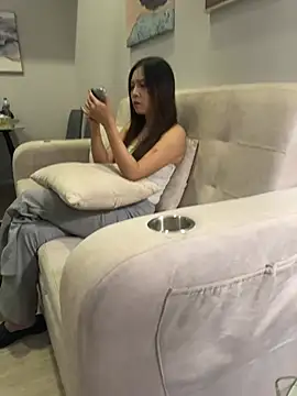zhuendong000001 online show from July 11, 2026, 7:30 am