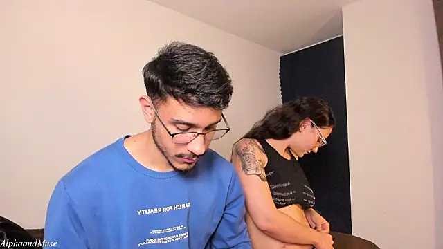 alphaandmuse online show from March 30, 2026, 8:49 am