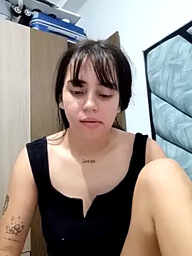 sara cute so online show from April 11, 2026, 7:38 am