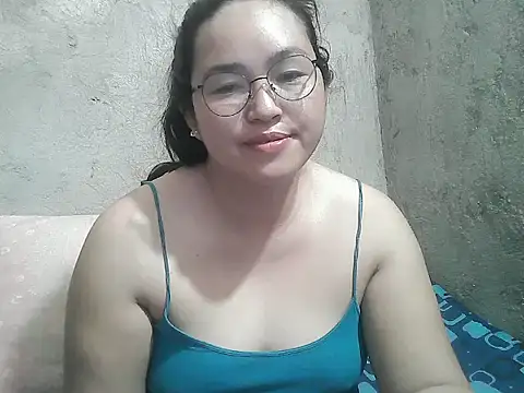 Snapshot of wildchinita00 chatting on May 18, 2026, 6:29 am wildchinita00 online show from May 18, 2026, 6:29 am