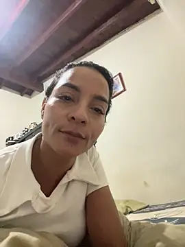 Snapshot of yesica2507 chatting on March 3, 2026, 10:39 pm yesica2507 online show from March 3, 2026, 10:39 pm